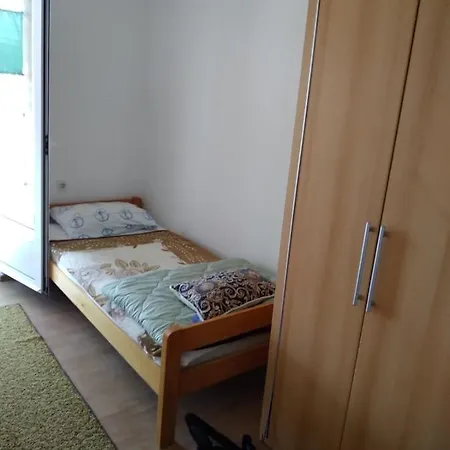 Tereza Apartment Lumbarda