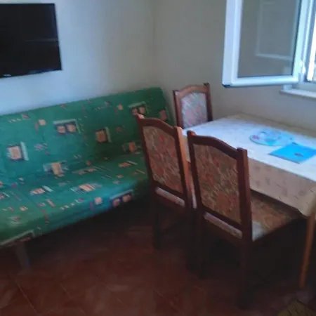 Apartment Tereza Lumbarda